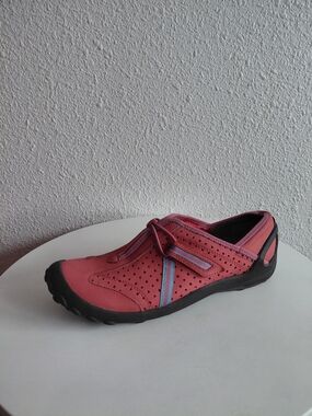 Clarks Privo Tequini women's slip-on sneakers berries nubuck